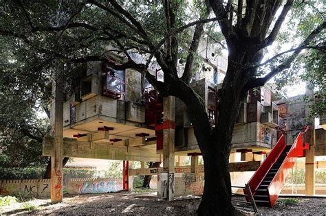 The Casa Albero [The House in the Trees] in Fregene 